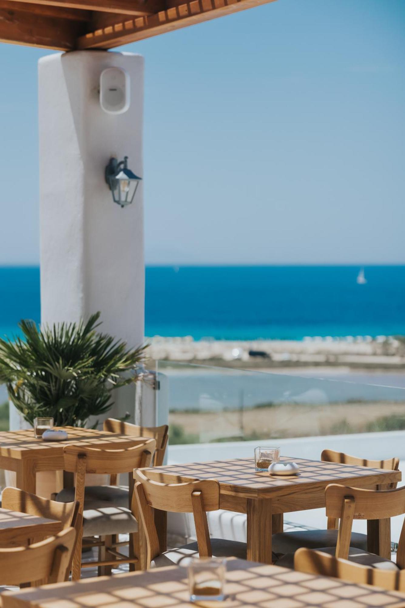Naxos Grand Hotel Naxos City Экстерьер фото